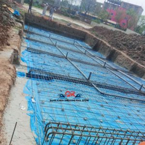 swimming-pool