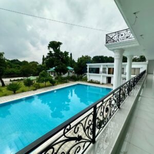 gulmohar resort
